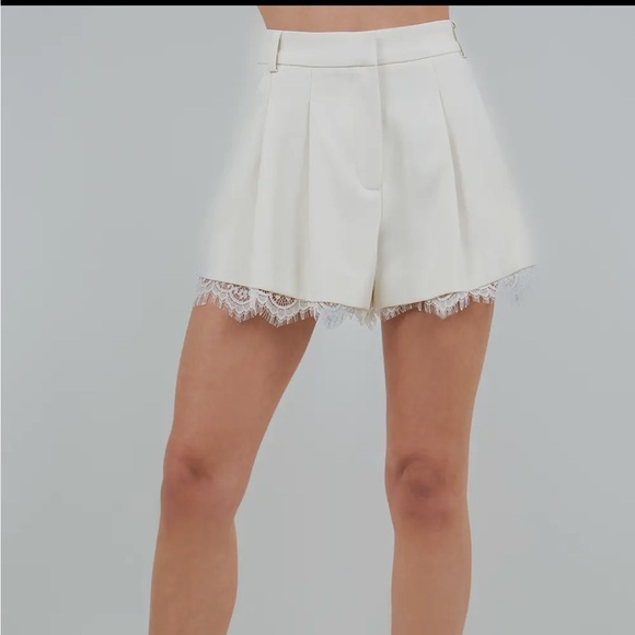 Lace Trim Shorts - Picture 3 of 4